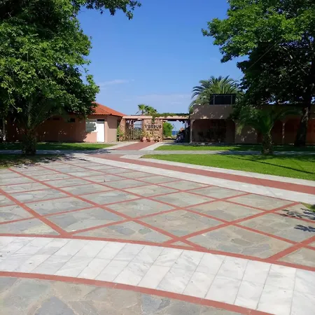 شقة Eleni's Seaside أسبروبالتا