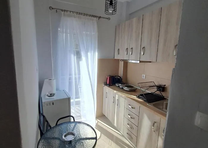 Eleni's Seaside Apartamento *